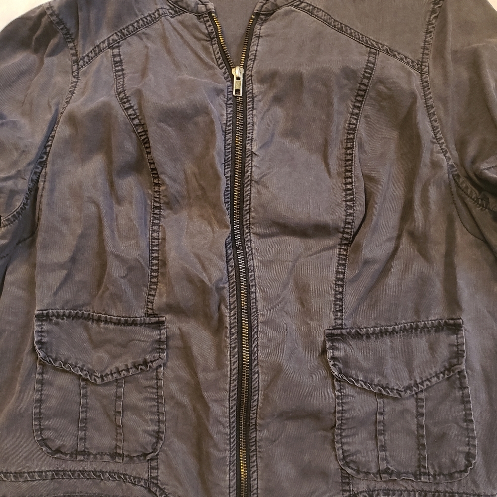 Short Sleeved Jacket - image 2